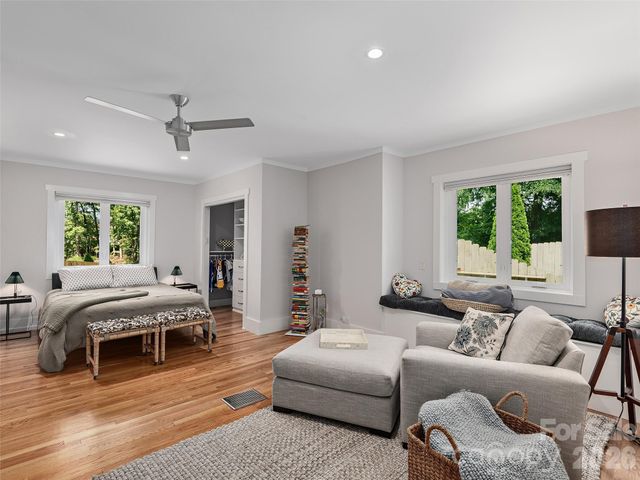 29 White Pine Drive, Asheville, NC 28805