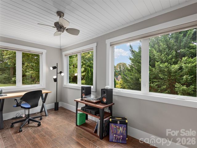 29 White Pine Drive, Asheville, NC 28805