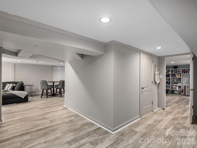 29 White Pine Drive, Asheville, NC 28805