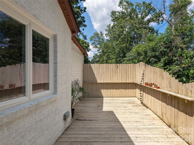 29 White Pine Drive, Asheville, NC 28805