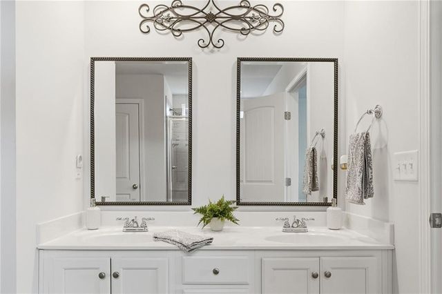 200 Shoals Bridge Road, Acworth, GA 30102