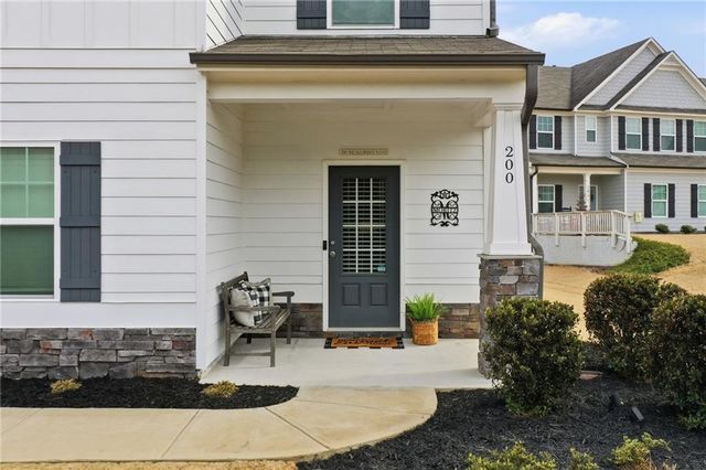 200 Shoals Bridge Road, Acworth, GA 30102