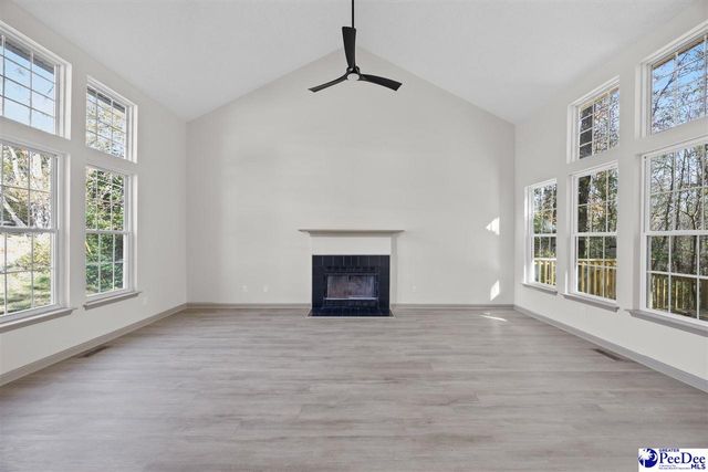 1444 Cabrillo Dr, Florence, SC 29505