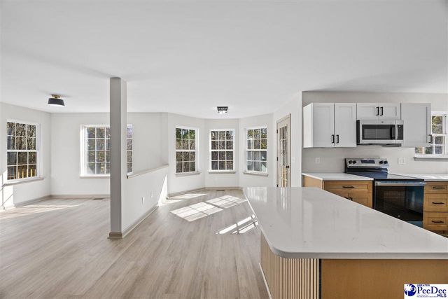 1444 Cabrillo Dr, Florence, SC 29505