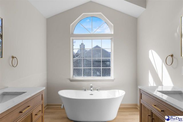 1444 Cabrillo Dr, Florence, SC 29505