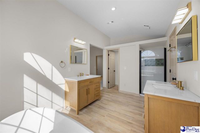 1444 Cabrillo Dr, Florence, SC 29505