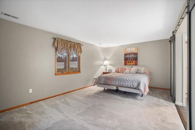 5040 Blendon Pond Drive, Westerville, OH 43081