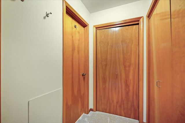 5040 Blendon Pond Drive, Westerville, OH 43081