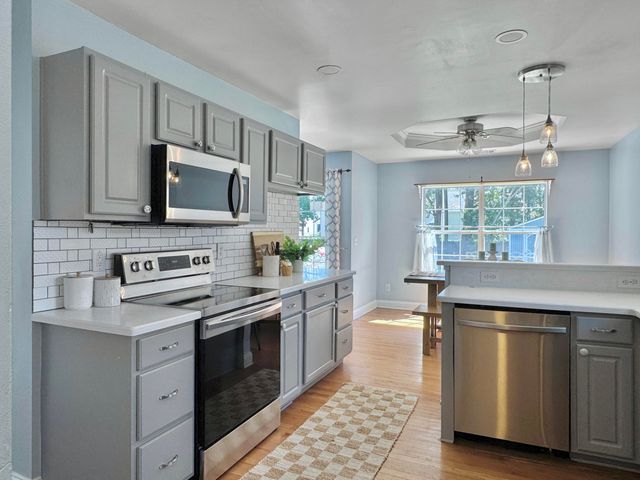 1005 Trotters Boulevard, Summerville, SC 29483