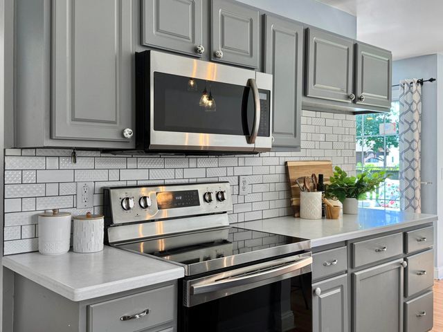 1005 Trotters Boulevard, Summerville, SC 29483