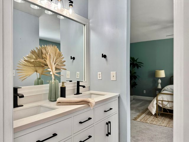 1005 Trotters Boulevard, Summerville, SC 29483