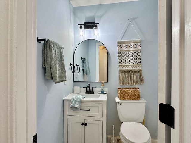 1005 Trotters Boulevard, Summerville, SC 29483