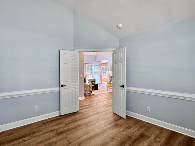 1005 Trotters Boulevard, Summerville, SC 29483