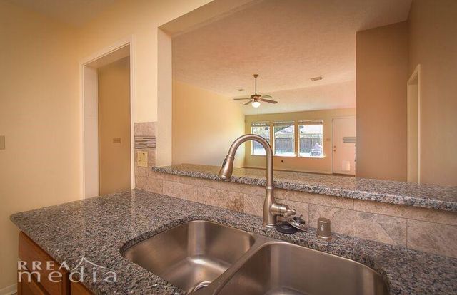 19723 Glenfinch Lane, Spring, TX 77379