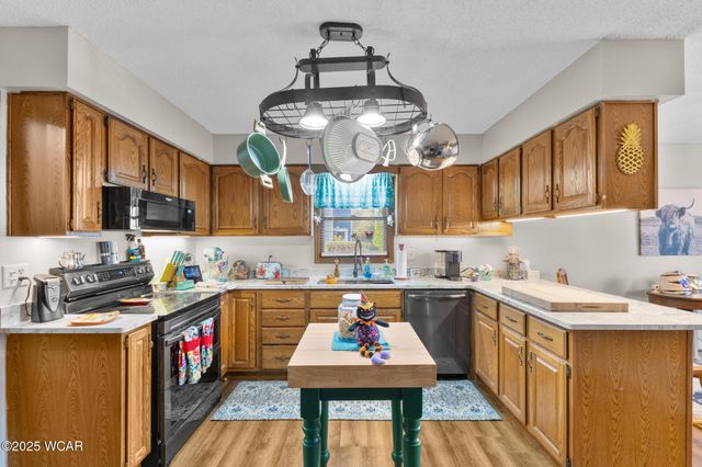 2718 Carolyn Drive, Lima, OH 45807