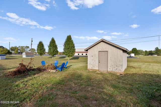 2718 Carolyn Drive, Lima, OH 45807
