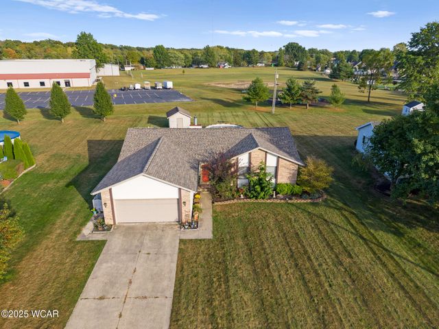 2718 Carolyn Drive, Lima, OH 45807