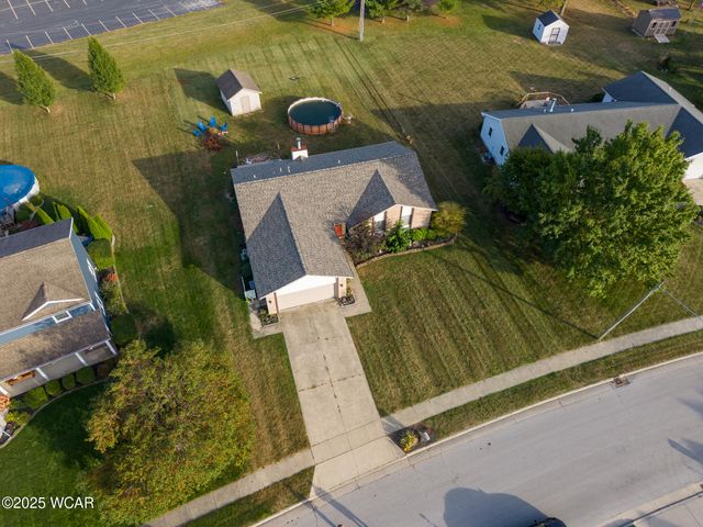 2718 Carolyn Drive, Lima, OH 45807
