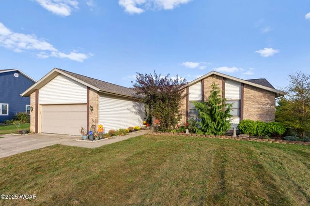 2718 Carolyn Drive, Lima, OH 45807