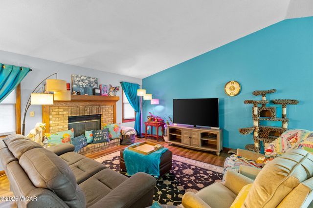 2718 Carolyn Drive, Lima, OH 45807