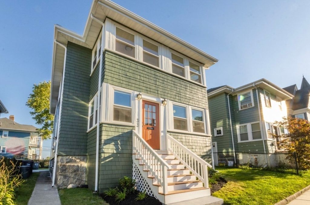 33 Pierce Ave 33, Boston, MA 02122