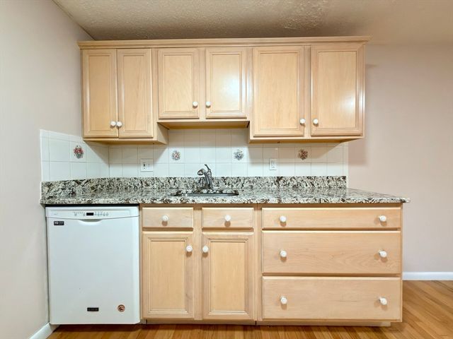 89 Pleasant Street C1, Medfield, MA 02052