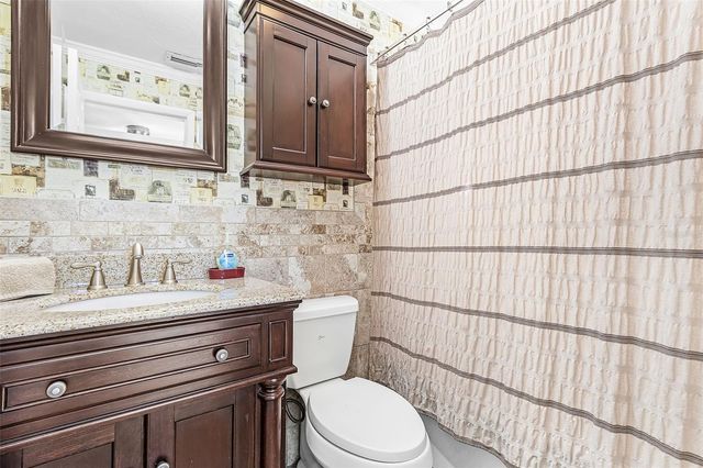 4920 VICEROY STREET, Cape Coral, FL 33904