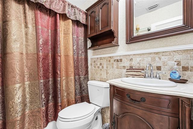 4920 VICEROY STREET, Cape Coral, FL 33904