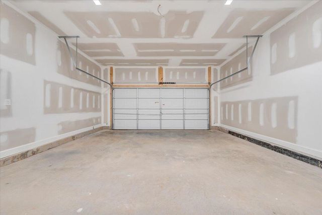 5247 Arrowhead TRL, Salem, VA 24153