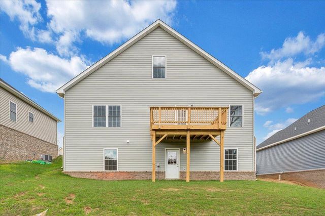 5247 Arrowhead TRL, Salem, VA 24153