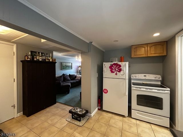 62 Andover Dr, Wayne Twp., NJ 07470