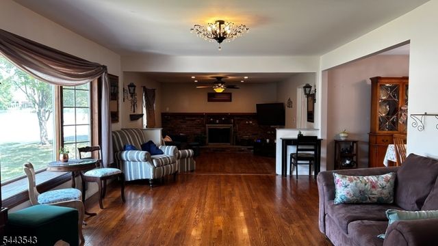62 Andover Dr, Wayne Twp., NJ 07470