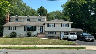 62 Andover Dr, Wayne Twp., NJ 07470