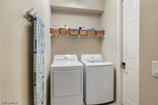 9063 Capistrano ST N 4405, Naples, FL 34113