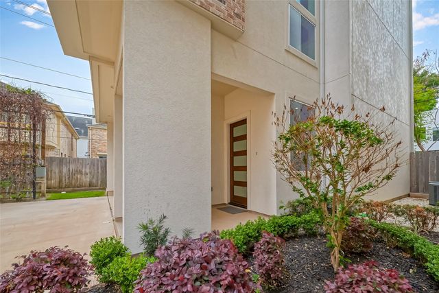 6007 San Felipe B, Houston, TX 77057