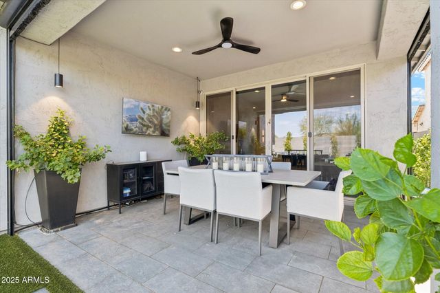 1946 W HORSETAIL Trail, Phoenix, AZ 85085