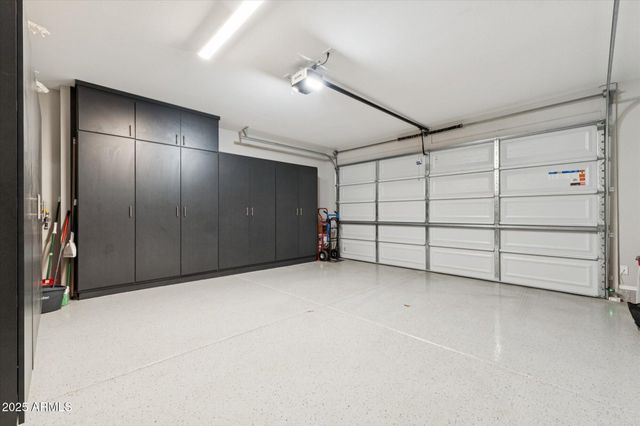 1946 W HORSETAIL Trail, Phoenix, AZ 85085