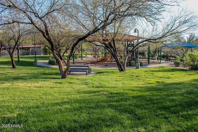 1946 W HORSETAIL Trail, Phoenix, AZ 85085