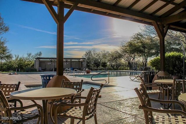 1946 W HORSETAIL Trail, Phoenix, AZ 85085