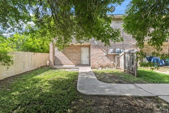 607 E Jackson Street, Harlingen, TX 78550