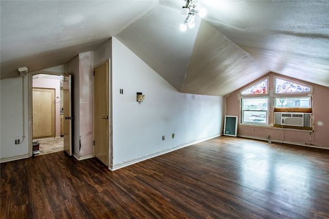 4502 Marie St, Corpus Christi, TX 78411