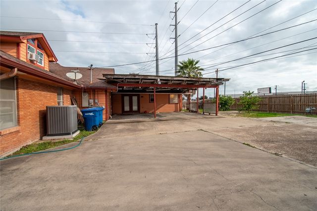 4502 Marie St, Corpus Christi, TX 78411