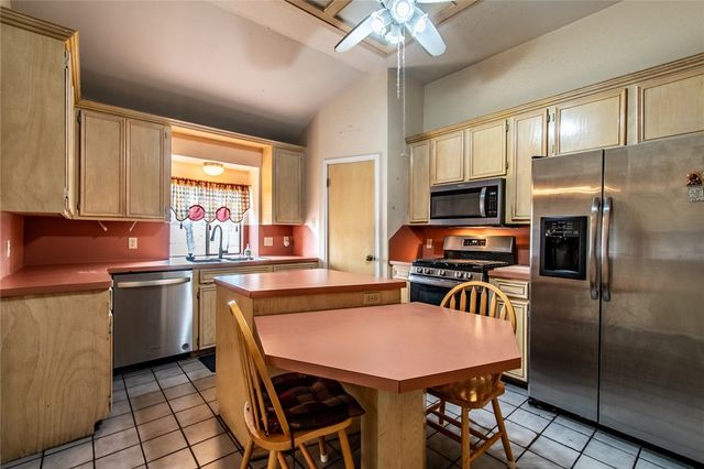 4502 Marie St, Corpus Christi, TX 78411