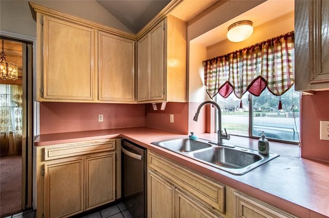 4502 Marie St, Corpus Christi, TX 78411