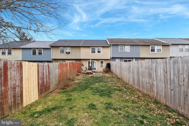 421 BLAKER DR, East Greenville, PA 18041