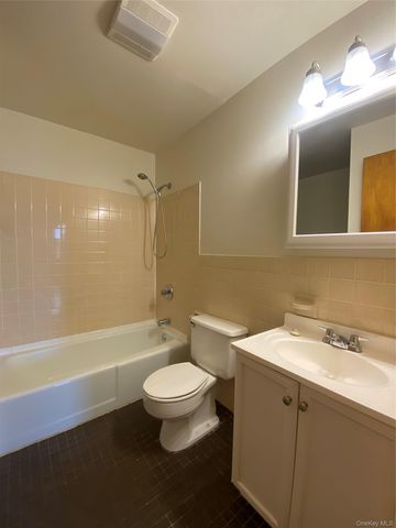 140 Union Street, Poughkeepsie, NY 12601