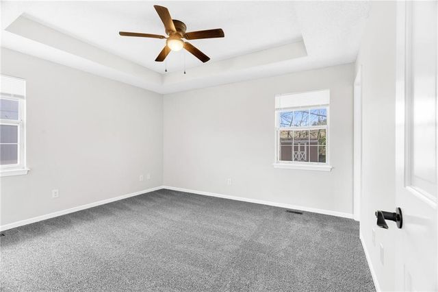 100 N Darrowby Drive, Raymore, MO 64083