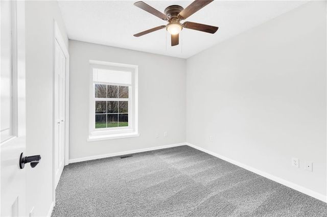 100 N Darrowby Drive, Raymore, MO 64083