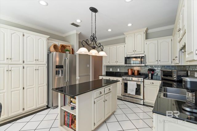 7470 Blakeley Ridge Drive, Spanish Fort, AL 36527