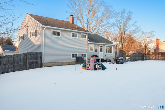 170 Monroe Street, East Hartford, CT 06118